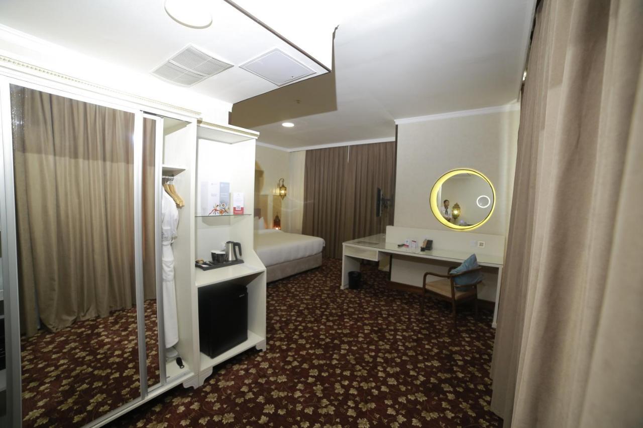 Hotel Jannat Regency Jalal-Abad Exterior foto